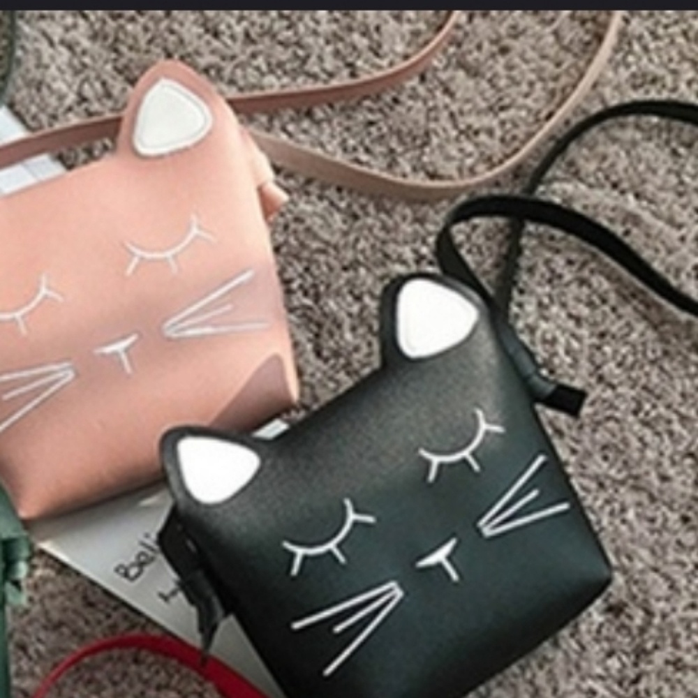 $Sold$ Kids crossbody purse - Picture 4 of 7